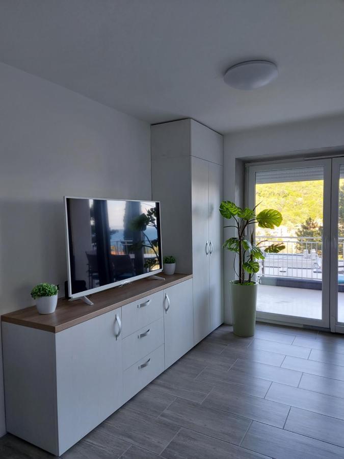 Modern And Cosy Apartment Ivana With A Beautiful Seaview Mošćenička Draga Dış mekan fotoğraf