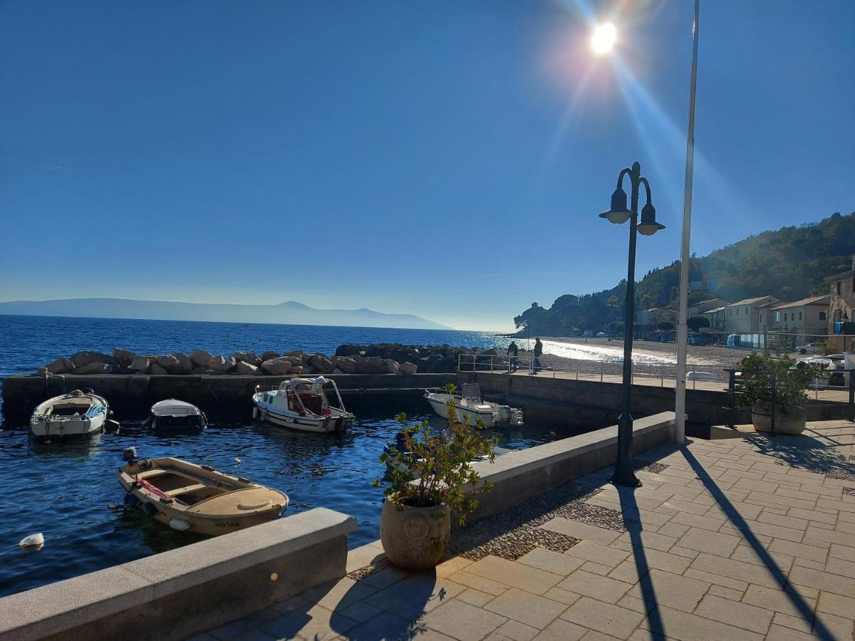 Modern And Cosy Apartment Ivana With A Beautiful Seaview Mošćenička Draga Dış mekan fotoğraf
