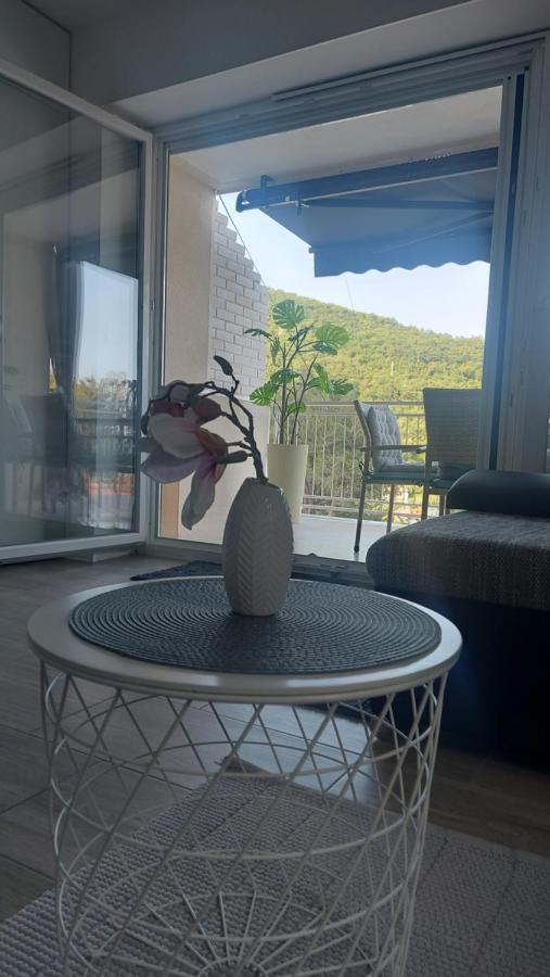 Modern And Cosy Apartment Ivana With A Beautiful Seaview Mošćenička Draga Dış mekan fotoğraf